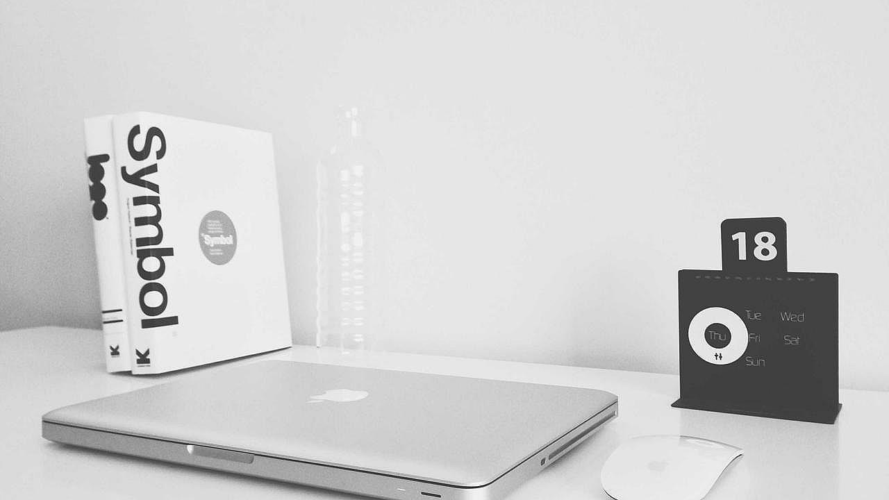 Imagine reprezentativă pentru articolul „Scaling Your SaaS: Lessons Learned from 0 to 10,000 Users”